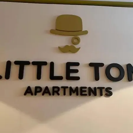 Little Tom Praga