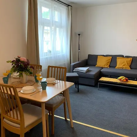 Little Tom Apartament Praga
