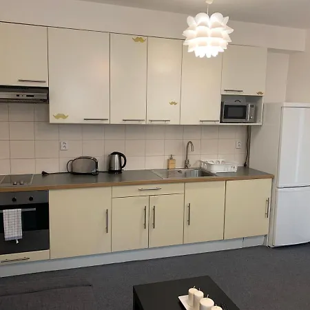 Little Tom Apartament