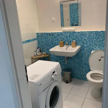 Little Tom Apartament